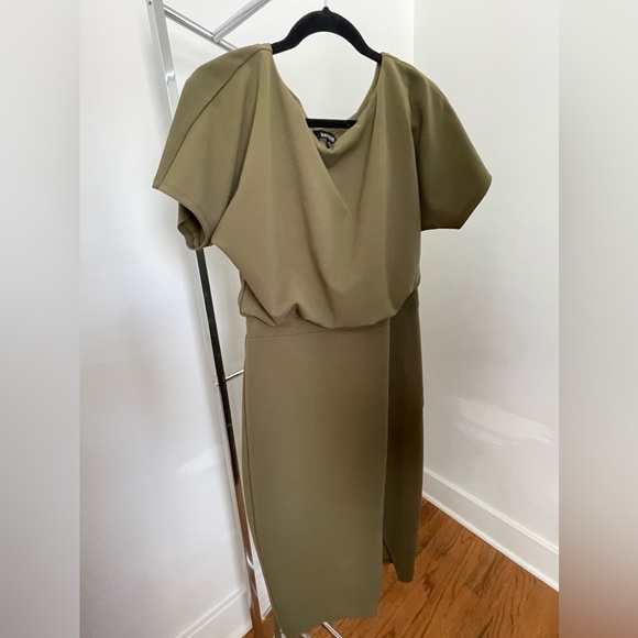 Kensie Blouson Wrap Dress - Picture 3 of 6